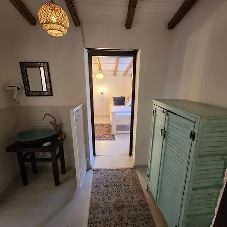 Kapela Tas Alacati Отель *