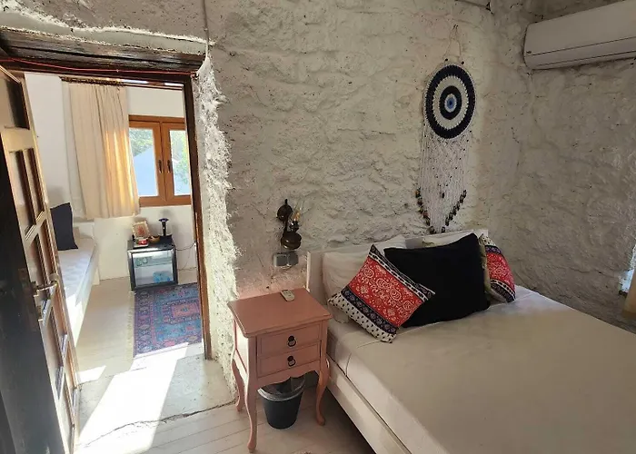 Hotel Kapela Tas Alacati *